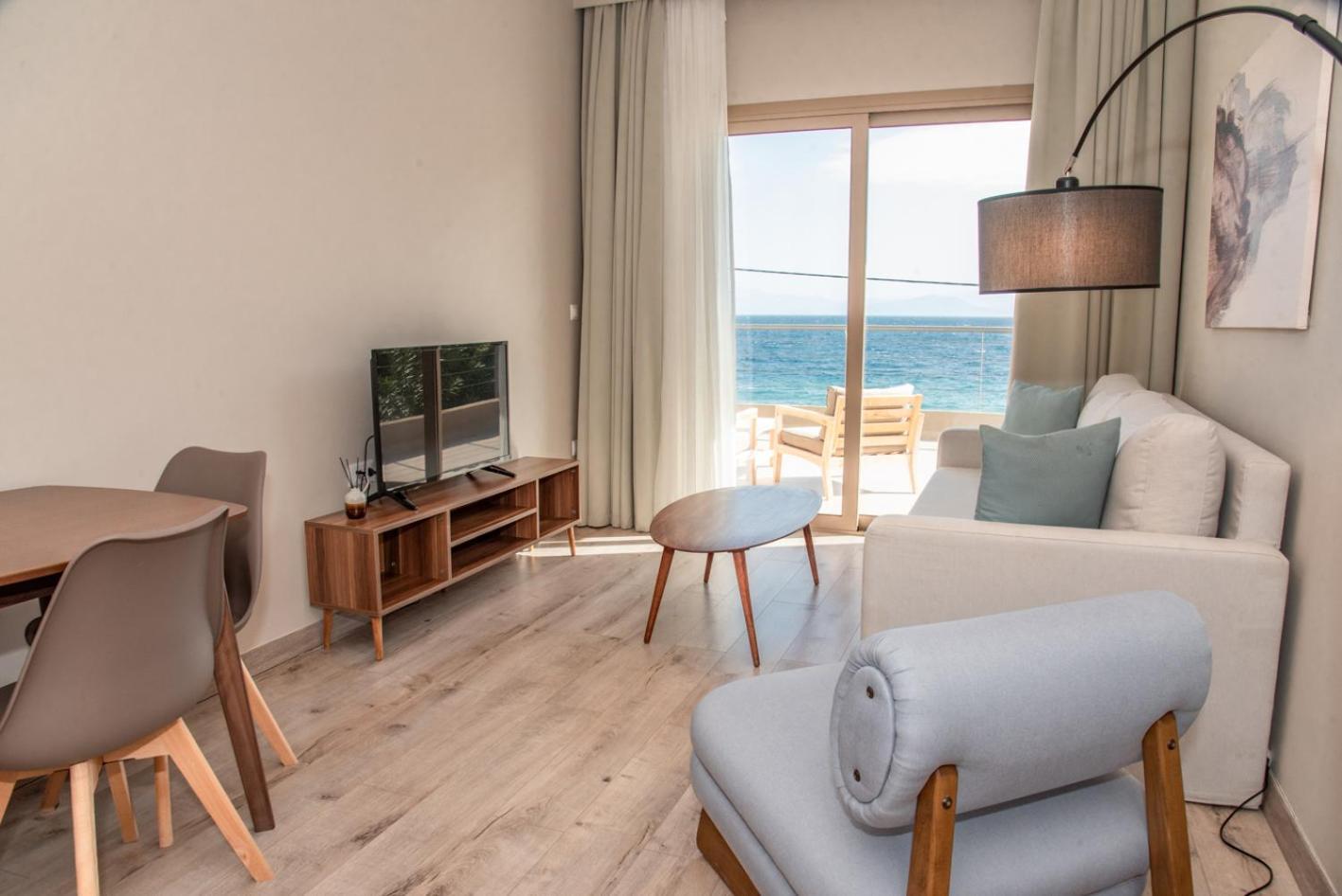 Kaiser Luxury Suites Achilleion Экстерьер фото