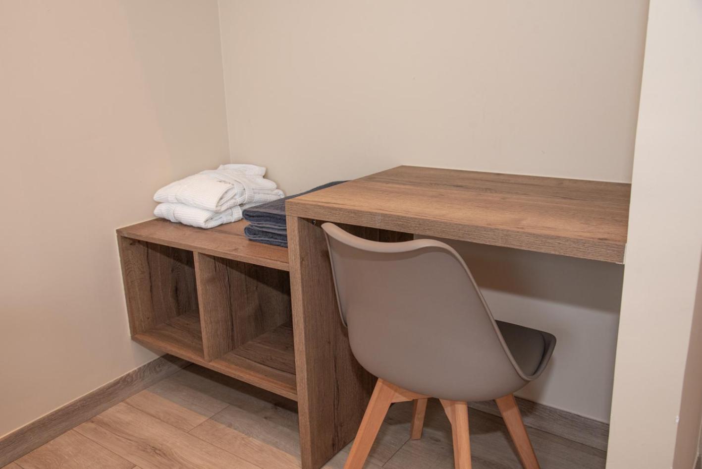 Kaiser Luxury Suites Achilleion Экстерьер фото