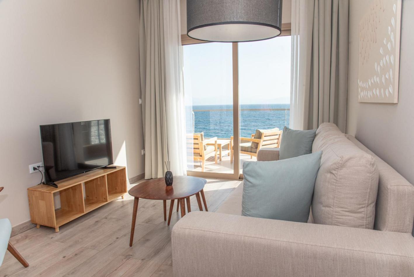 Kaiser Luxury Suites Achilleion Экстерьер фото